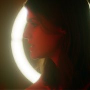 Songbird. Rozdzieleni - galeria zdjęć - filmweb