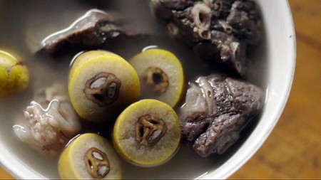 Sezon 1 Odcinek 1 Oliwki