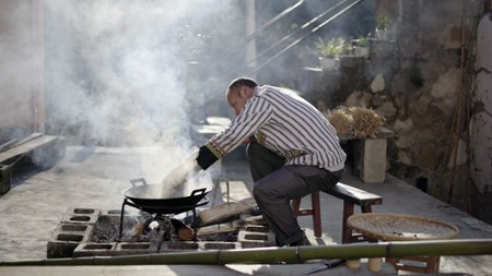 Sezon 2 Odcinek 4 Olej z żywicy