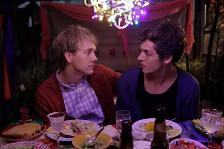Please Like Me - galeria zdjęć - filmweb