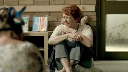 Please Like Me - galeria zdjęć - filmweb