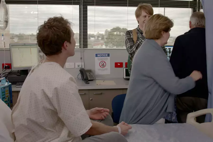 Please Like Me - galeria zdjęć - filmweb