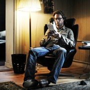 Vares: Pocałunek zła - galeria zdjęć - filmweb