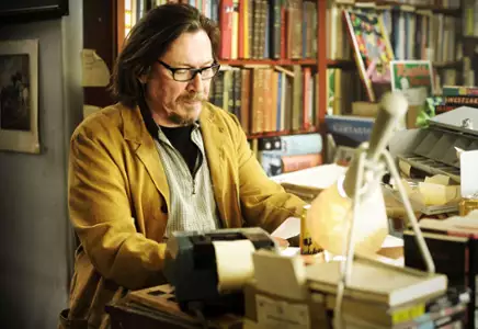 Vares: Pocałunek zła - galeria zdjęć - filmweb