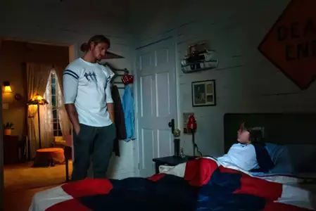 Heels - galeria zdjęć - filmweb