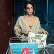 Zakłamane życie dorosłych - galeria zdjęć - filmweb