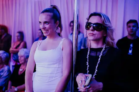 Exotic - galeria zdjęć - filmweb