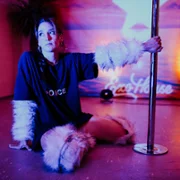 Exotic - galeria zdjęć - filmweb