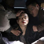 Tong-jeung - galeria zdjęć - filmweb