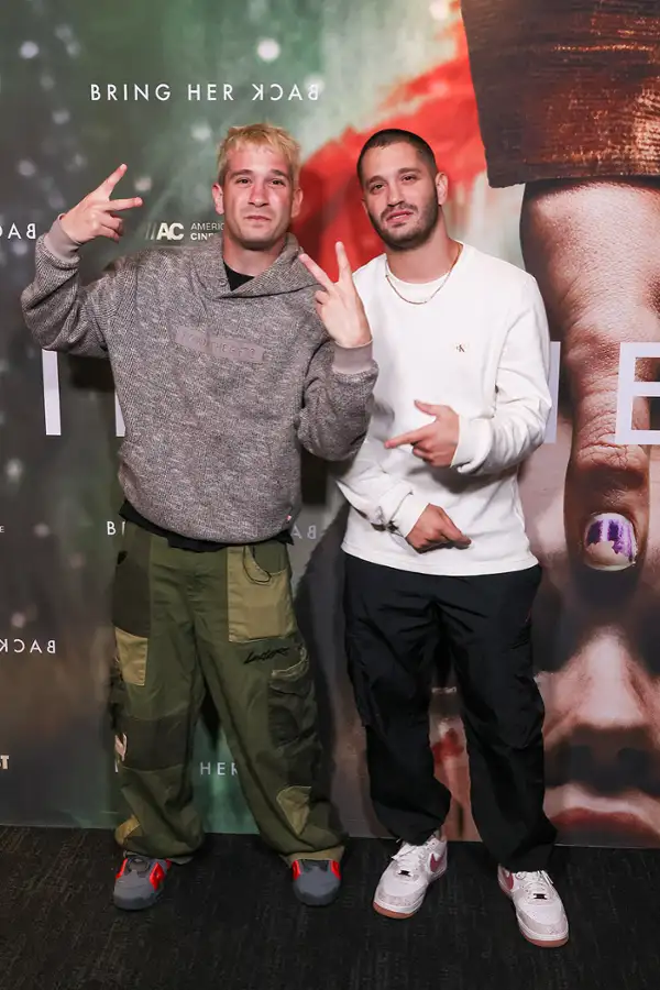 Oddaj ją - galeria zdjęć - filmweb