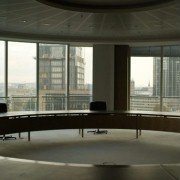 Der Banker: Master of the Universe - galeria zdjęć - filmweb