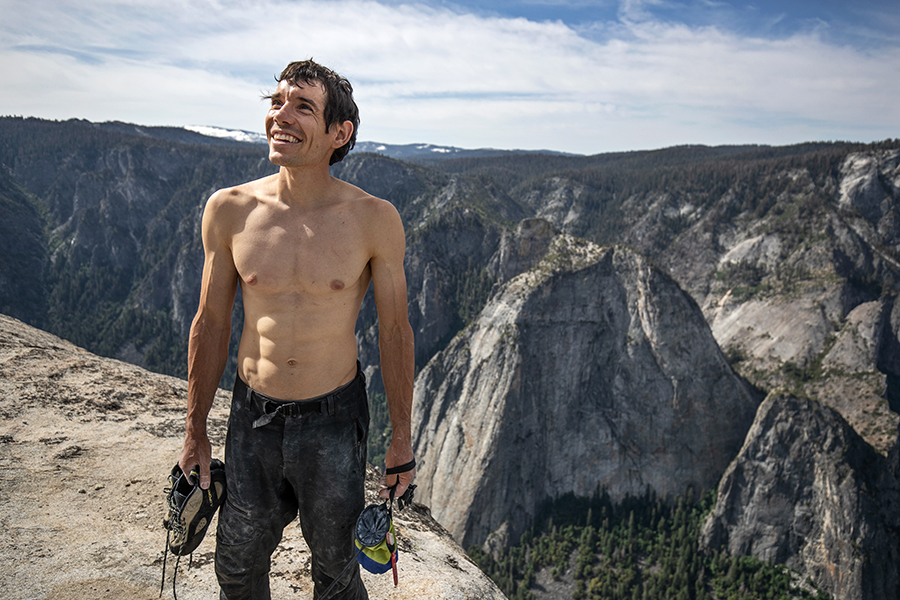 Szczyt wszystkiego! (recenzja filmu Free Solo: ekstremalna wspinaczka)