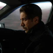 Damaged - galeria zdjęć - filmweb