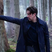 Damaged - galeria zdjęć - filmweb