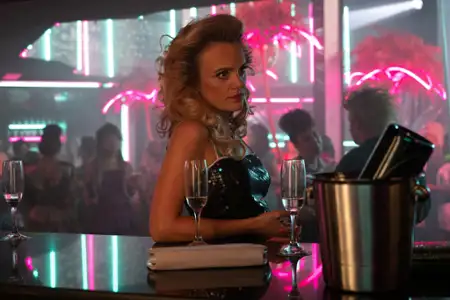 Joan - galeria zdjęć - filmweb