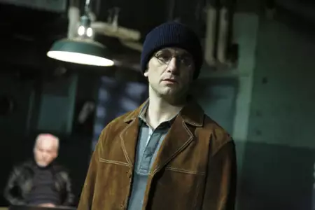 Zaw&oacute;d: Amerykanin - galeria zdjęć - filmweb