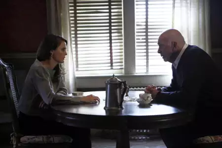Zawód: Amerykanin - galeria zdjęć - filmweb