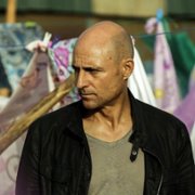 Deep State - galeria zdjęć - filmweb