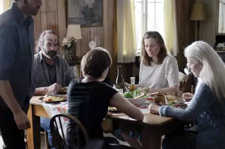 Tajemnice Laketop - galeria zdjęć - filmweb