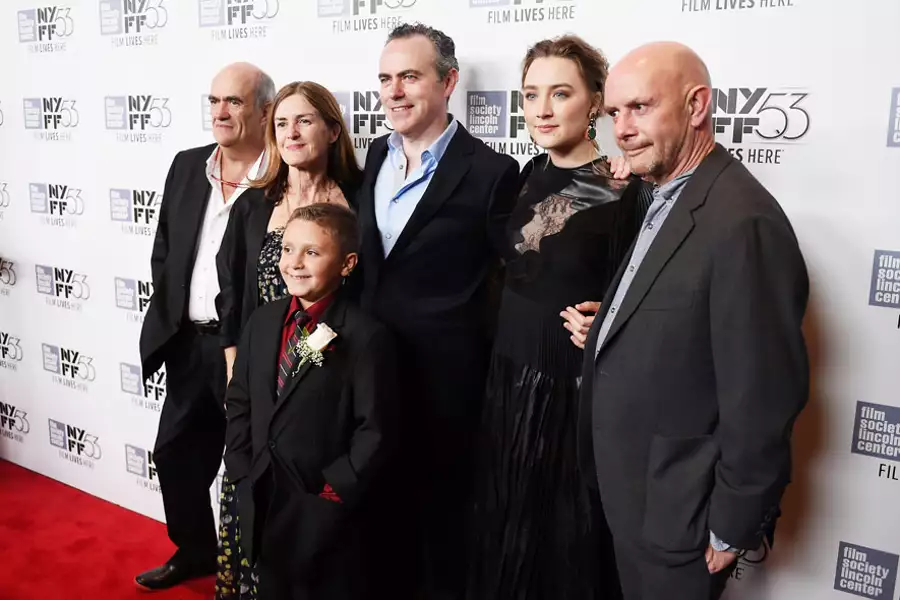 Brooklyn - galeria zdjęć - filmweb