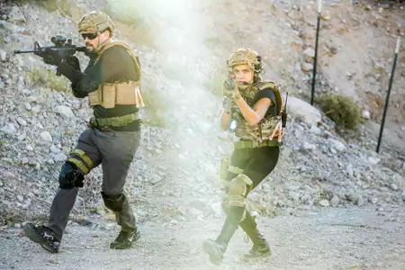 Amerykański Sicario - galeria zdjęć - filmweb