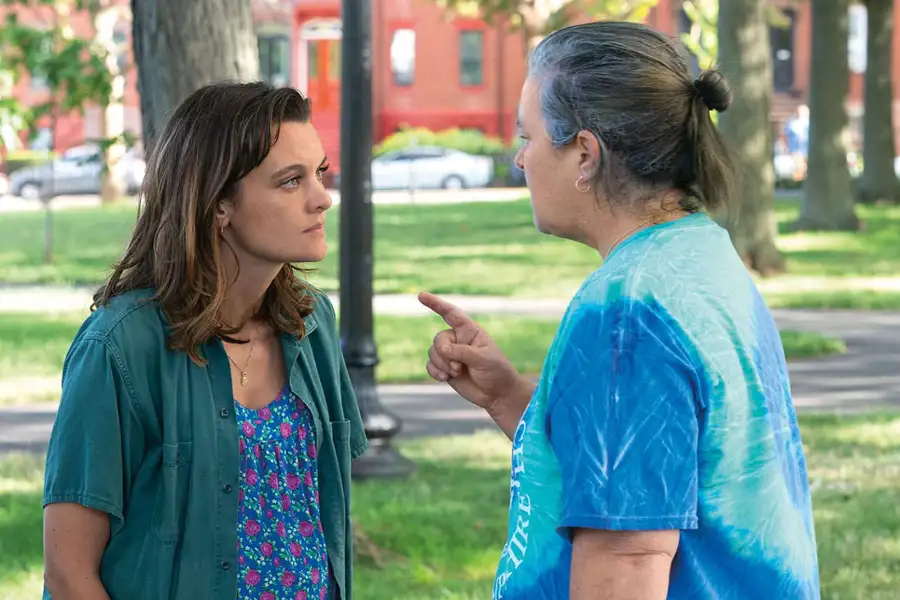 SMILF - galeria zdjęć - filmweb
