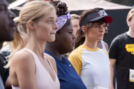 SMILF - galeria zdjęć - filmweb