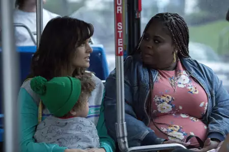SMILF - galeria zdjęć - filmweb