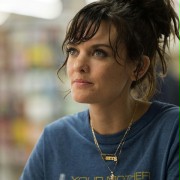 SMILF - galeria zdjęć - filmweb