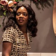 Smothered - galeria zdjęć - filmweb
