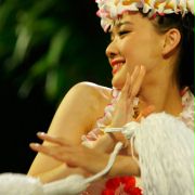 Tancerki hula - galeria zdjęć - filmweb