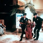Skin Deep - galeria zdjęć - filmweb