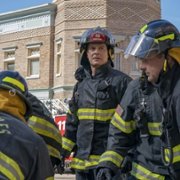 9-1-1 - galeria zdjęć - filmweb