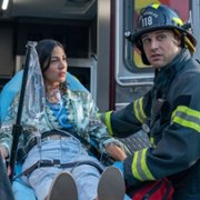 9-1-1 - galeria zdjęć - filmweb