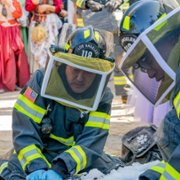 9-1-1 - galeria zdjęć - filmweb