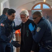 9-1-1 - galeria zdjęć - filmweb