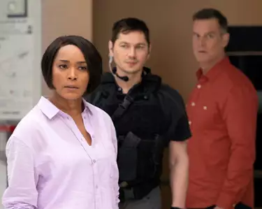 9-1-1 - galeria zdjęć - filmweb