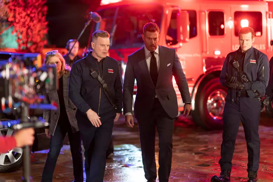 9-1-1 - galeria zdjęć - filmweb
