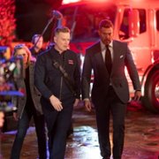 9-1-1 - galeria zdjęć - filmweb