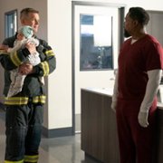 9-1-1 - galeria zdjęć - filmweb