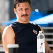 9-1-1 - galeria zdjęć - filmweb