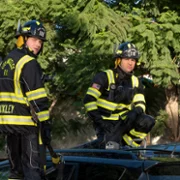 9-1-1 - galeria zdjęć - filmweb