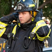 9-1-1 - galeria zdjęć - filmweb