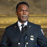 9-1-1 - galeria zdjęć - filmweb