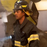 9-1-1 - galeria zdjęć - filmweb