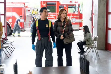 9-1-1 - galeria zdjęć - filmweb