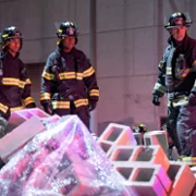 9-1-1 - galeria zdjęć - filmweb