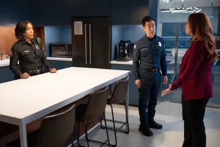 9-1-1 - galeria zdjęć - filmweb