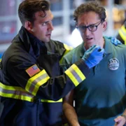 9-1-1 - galeria zdjęć - filmweb