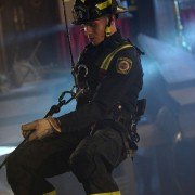 9-1-1 - galeria zdjęć - filmweb
